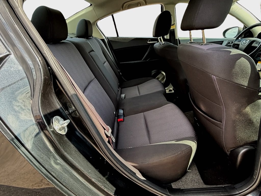 2010 Mazda Mazda3 Image 12