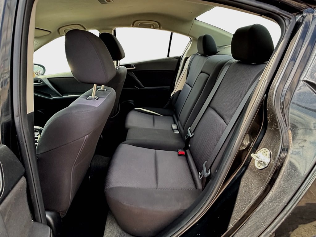 2010 Mazda Mazda3 Image 13