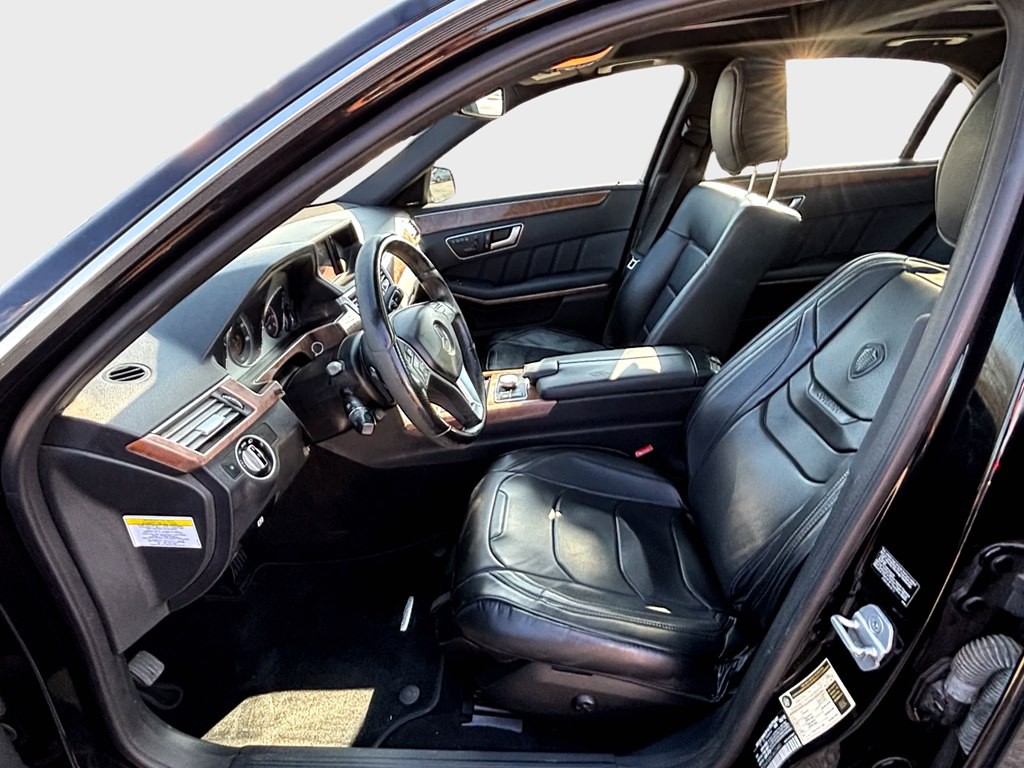 2012 Mercedes-Benz E-Class Image 8