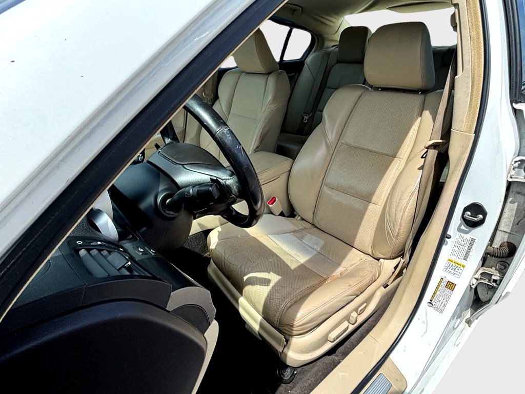2013 Acura TL Image 9
