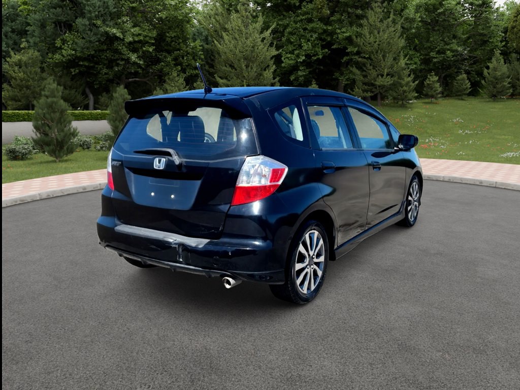 2012 Honda Fit Image 5