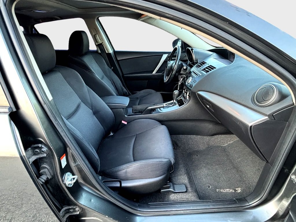 2011 Mazda Mazda3 Image 10