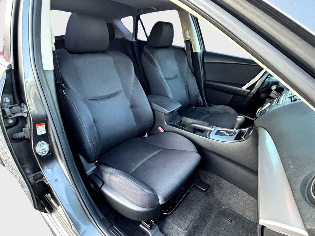 2011 Mazda Mazda3 Image 11