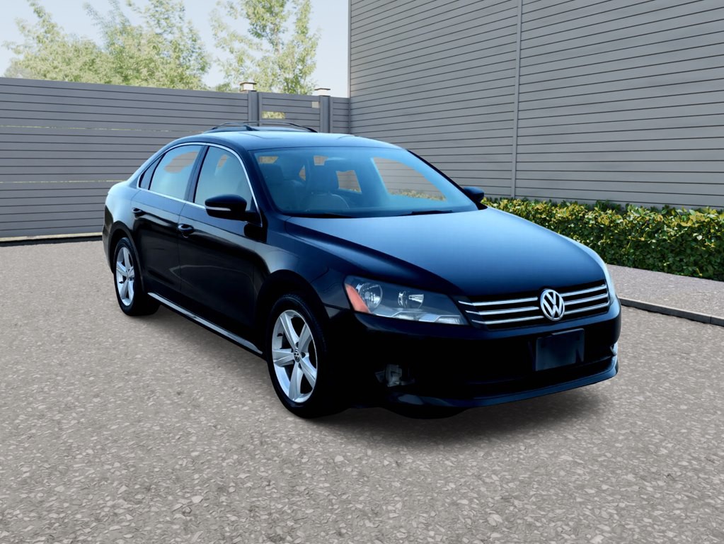 2012 Volkswagen Passat Image 1