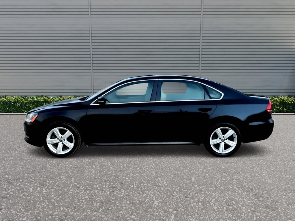 2012 Volkswagen Passat Image 4