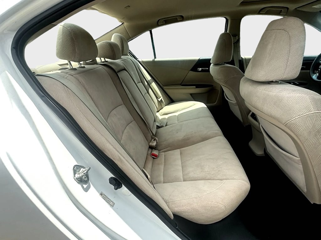 2013 Honda Accord Image 12