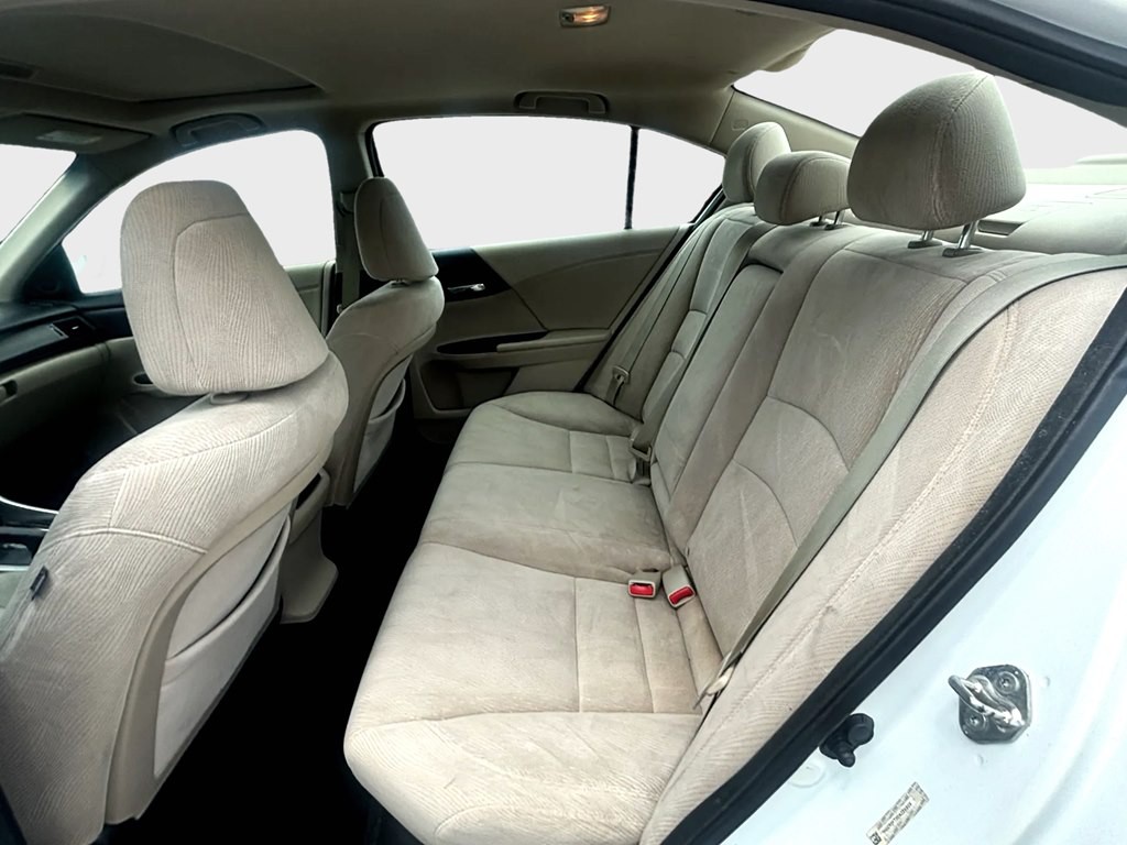 2013 Honda Accord Image 13