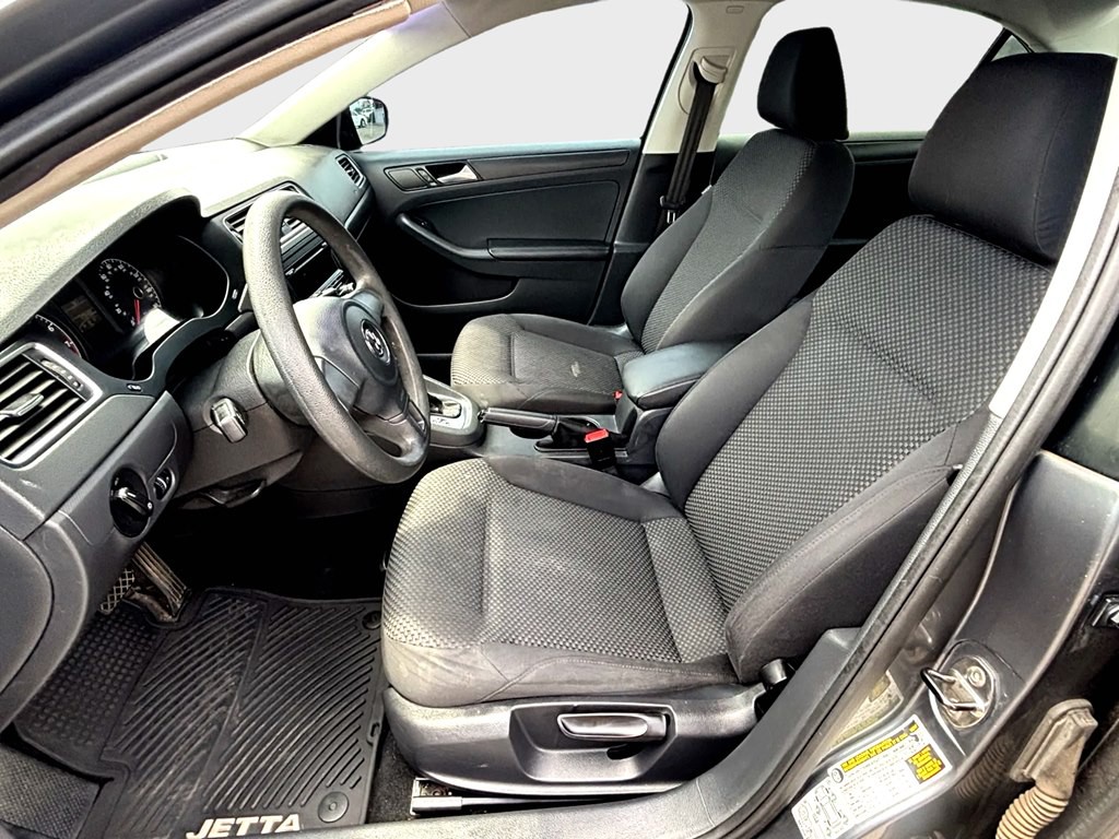 2014 Volkswagen Jetta Image 8