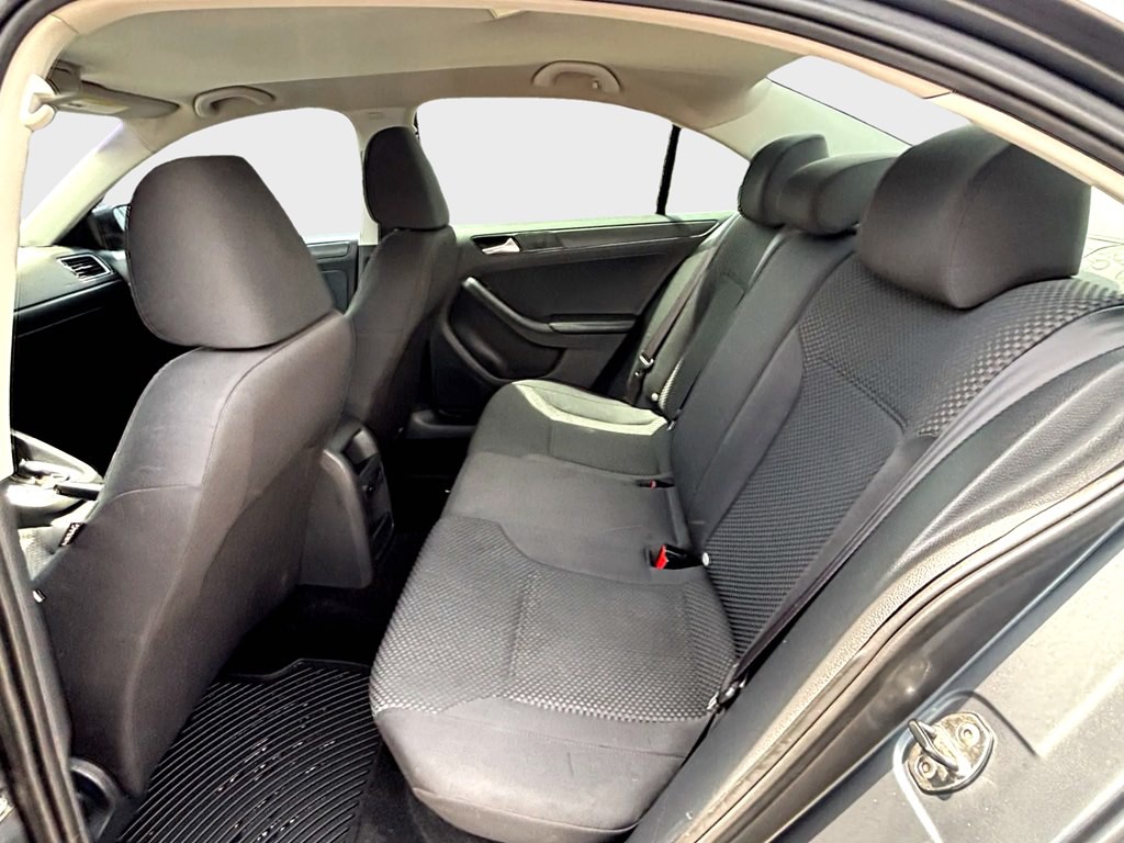 2014 Volkswagen Jetta Image 13