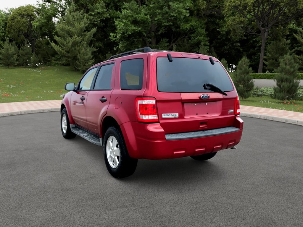 2010 Ford Escape Image 6