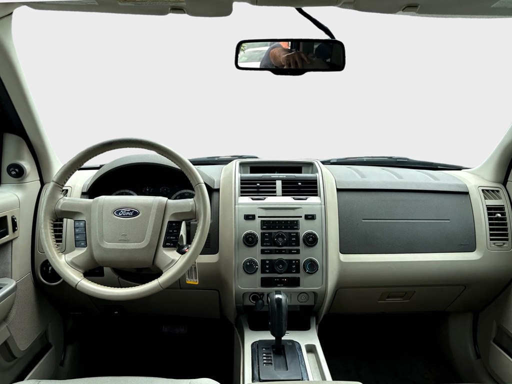 2010 Ford Escape Image 7