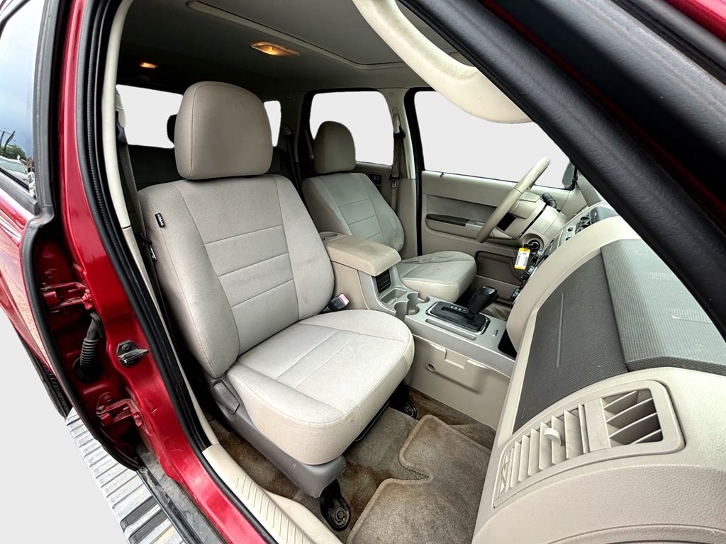 2010 Ford Escape Image 11
