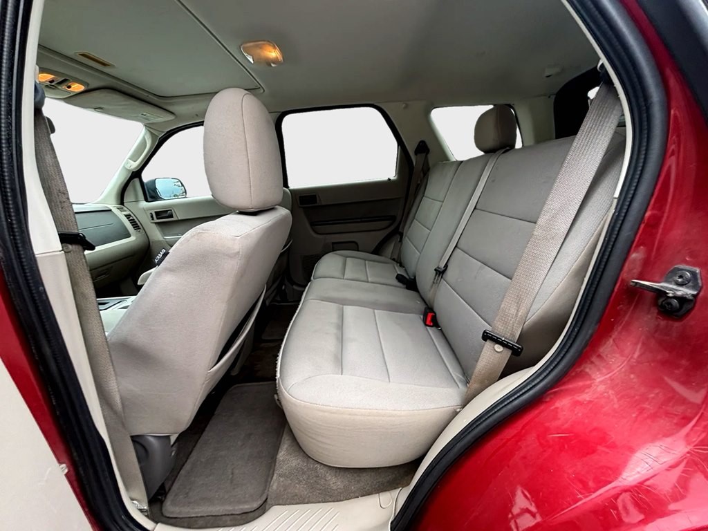 2010 Ford Escape Image 13