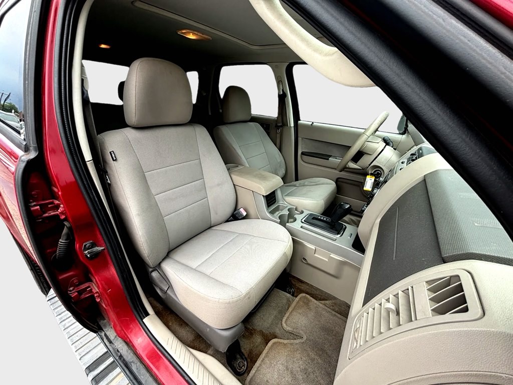 2010 Ford Escape Image 10