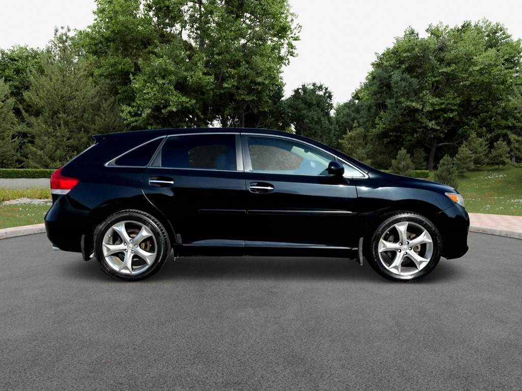 2010 Toyota Venza Image 3
