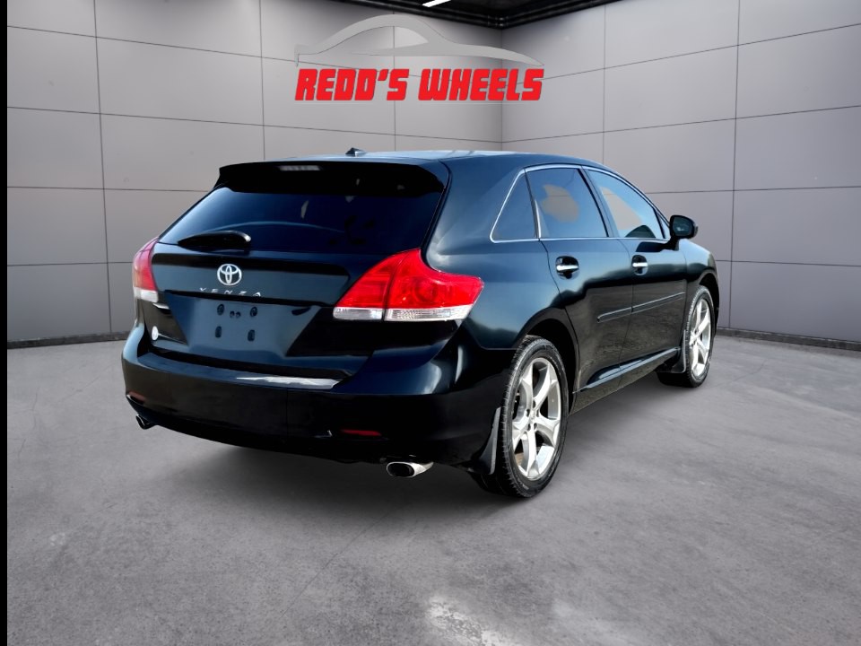 2010 Toyota Venza Image 3