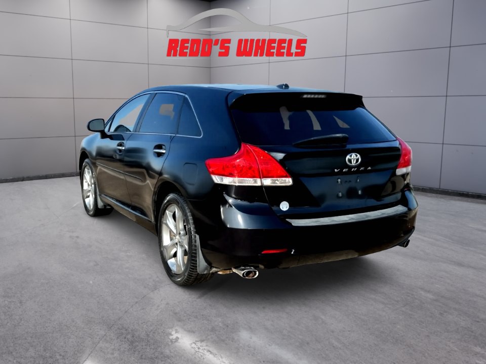 2010 Toyota Venza Image 4