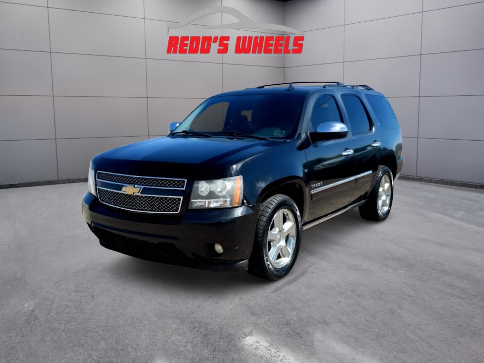 2013 Chevrolet Tahoe Image 2