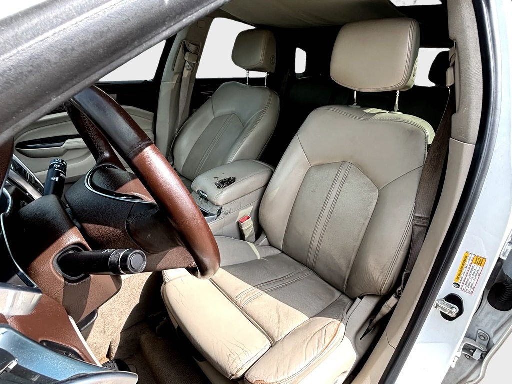 2013 Cadillac SRX Image 9