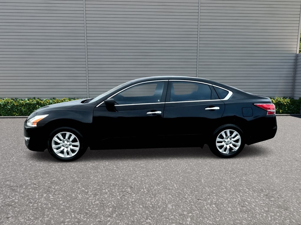 2014 Nissan Altima Image 3