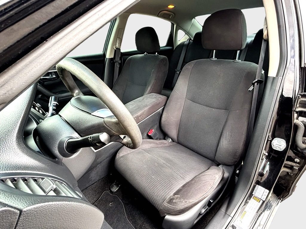 2014 Nissan Altima Image 9