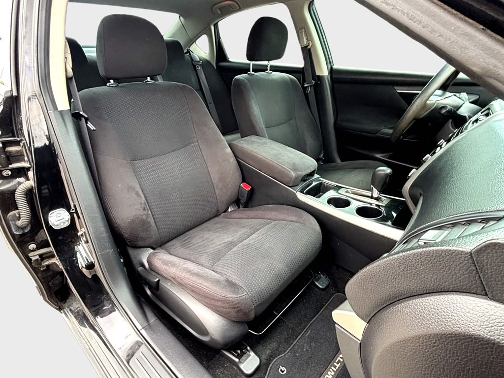 2014 Nissan Altima Image 11