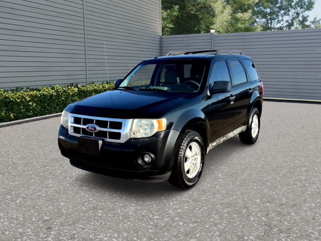2010 Ford Escape Image 2