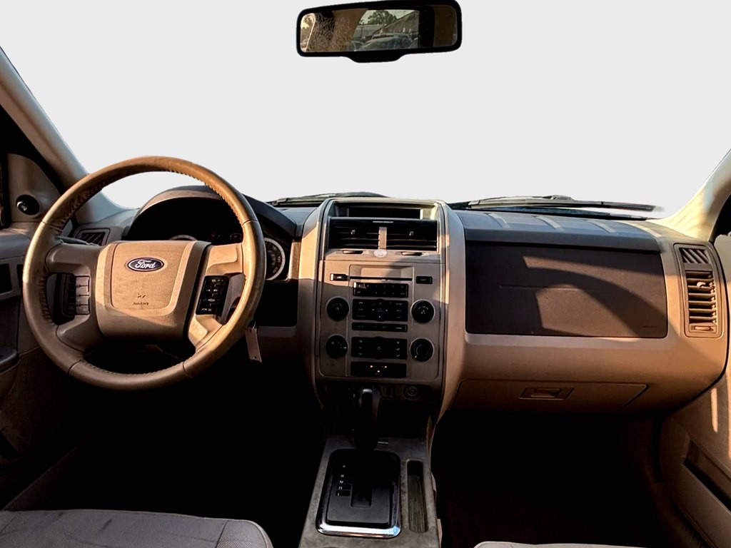 2010 Ford Escape Image 7