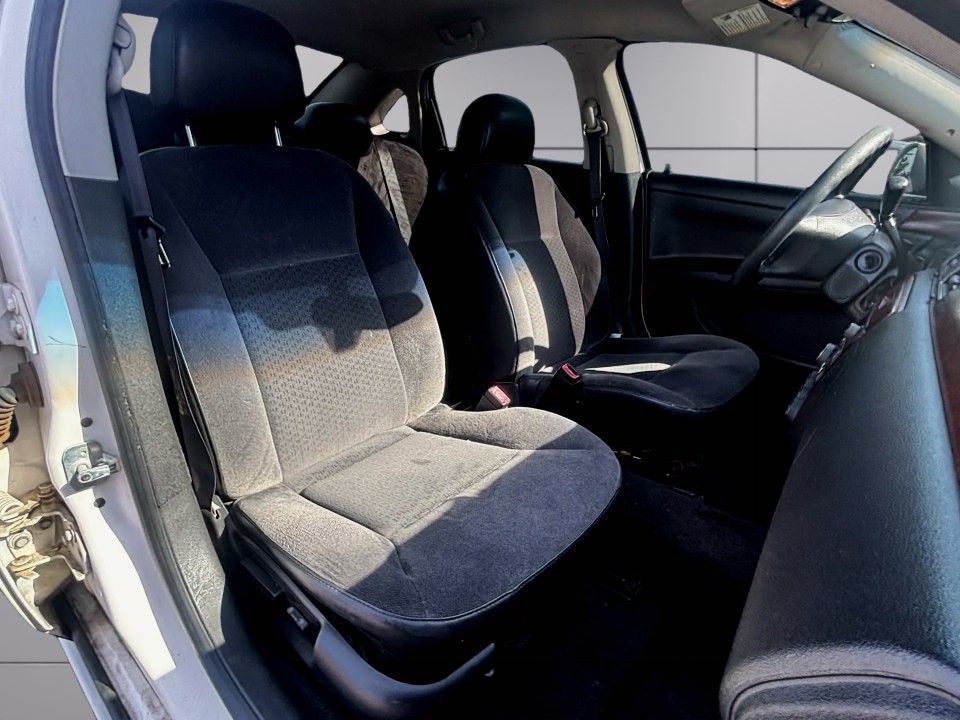 2006 Chevrolet Impala Image 11