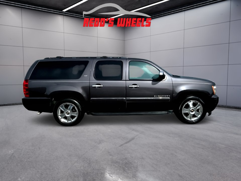 2010 Chevrolet Suburban Image 5