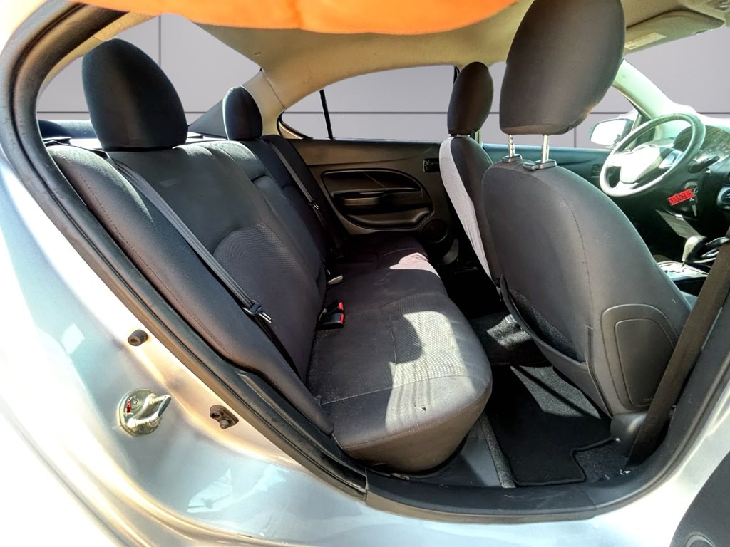 2017 Mitsubishi Mirage Image 12
