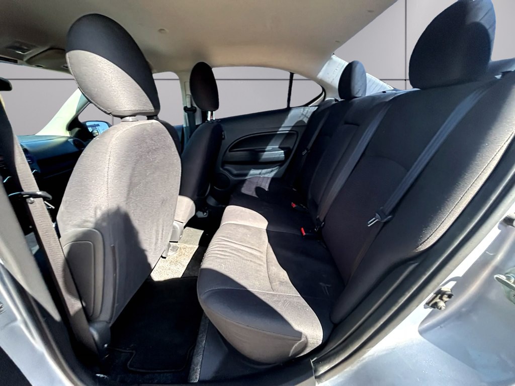 2017 Mitsubishi Mirage Image 13