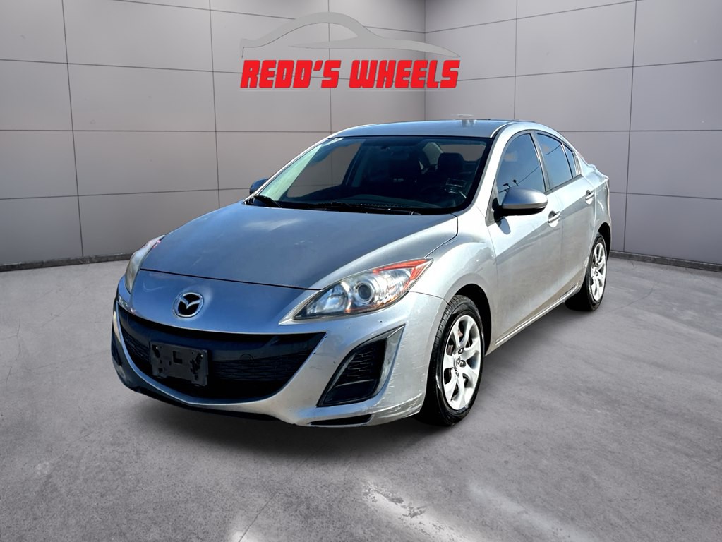 2011 Mazda Mazda3 Image 2