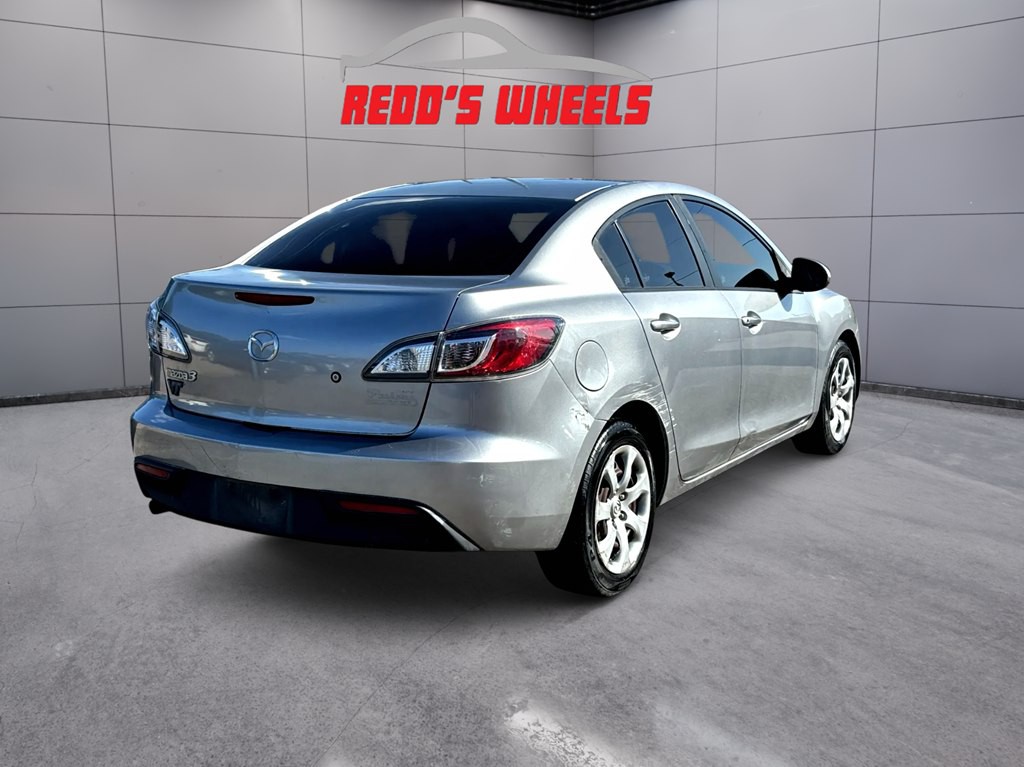 2011 Mazda Mazda3 Image 3