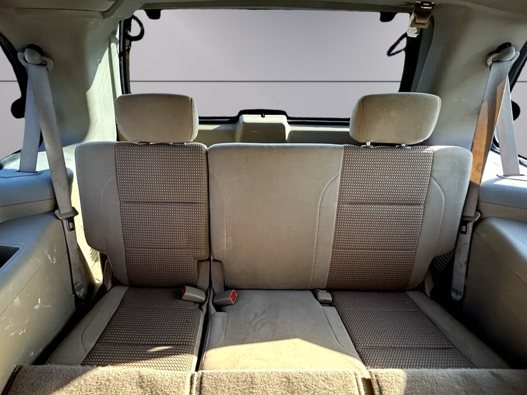 2011 Nissan Armada Image 14