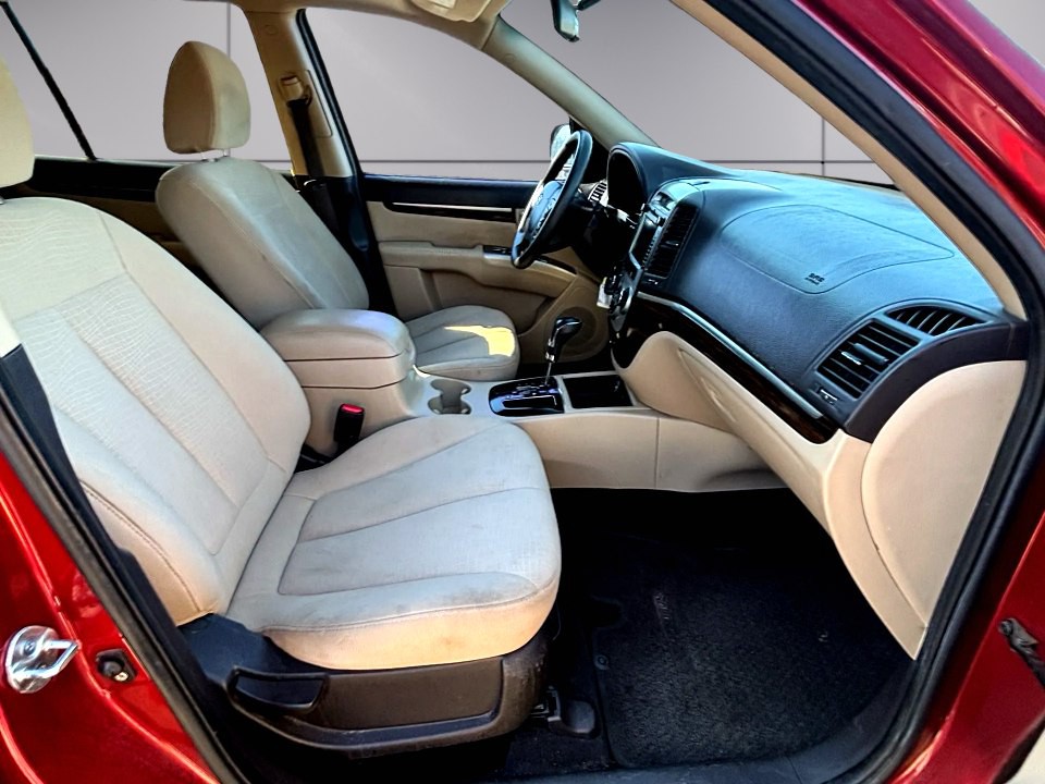 2010 Hyundai Santa Fe Image 10