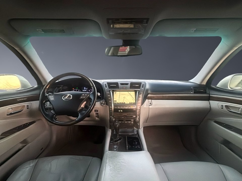 2007 Lexus LS 460 Image 7