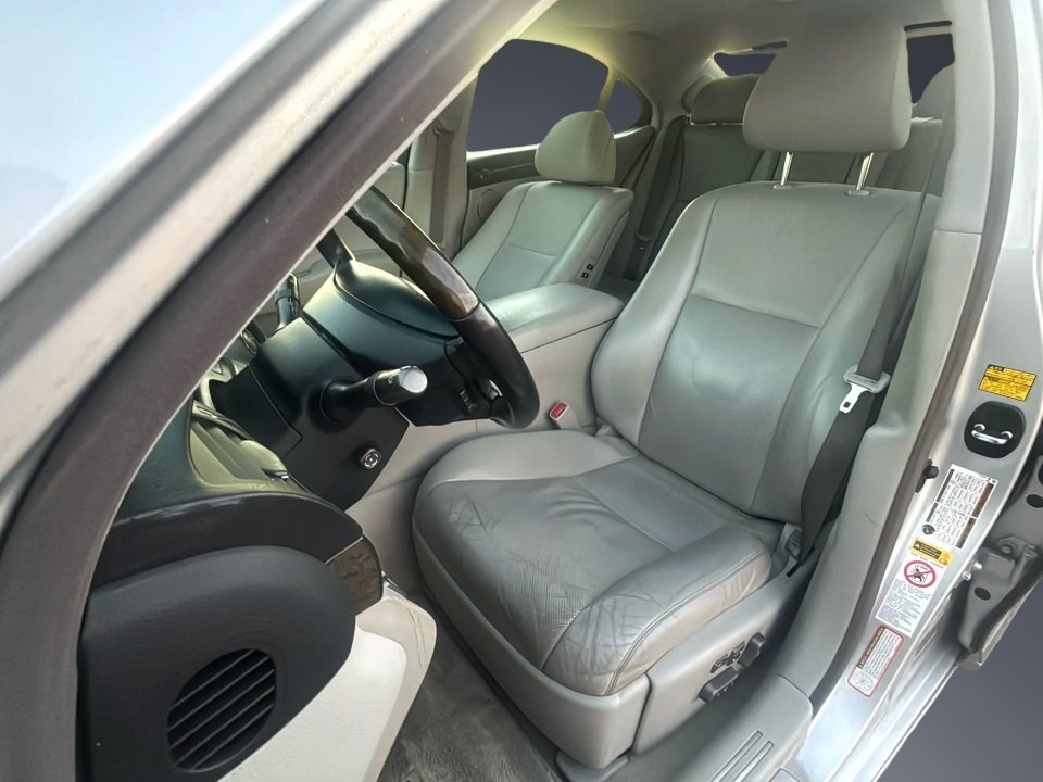2007 Lexus LS 460 Image 9