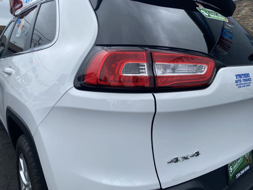 2016 Jeep Cherokee Image 27