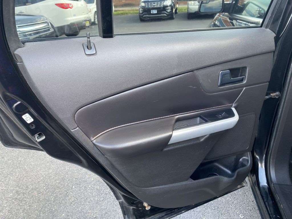 2013 Ford Edge Image 21