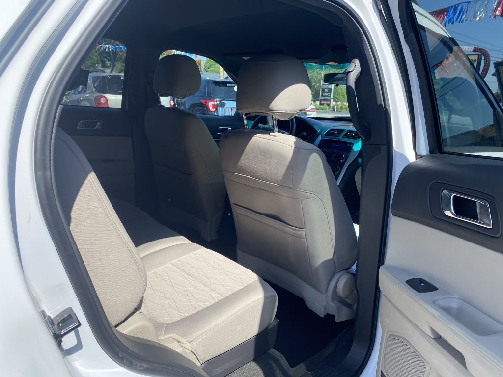 2014 Ford Explorer Image 18