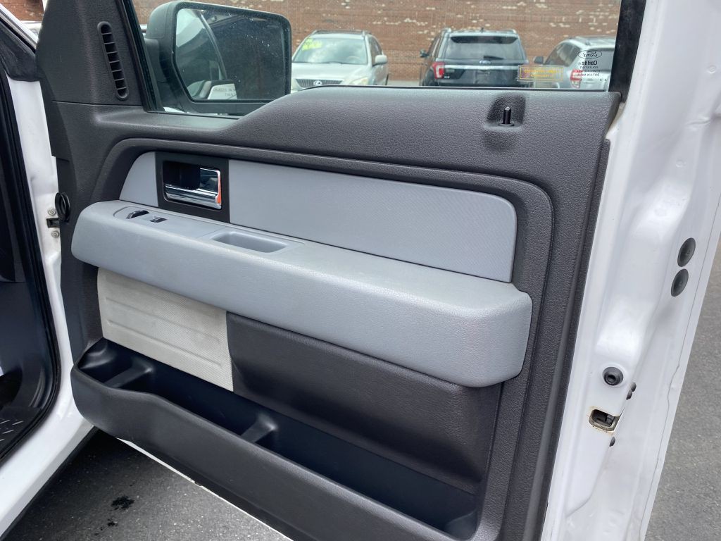 2014 Ford F-150 Image 22