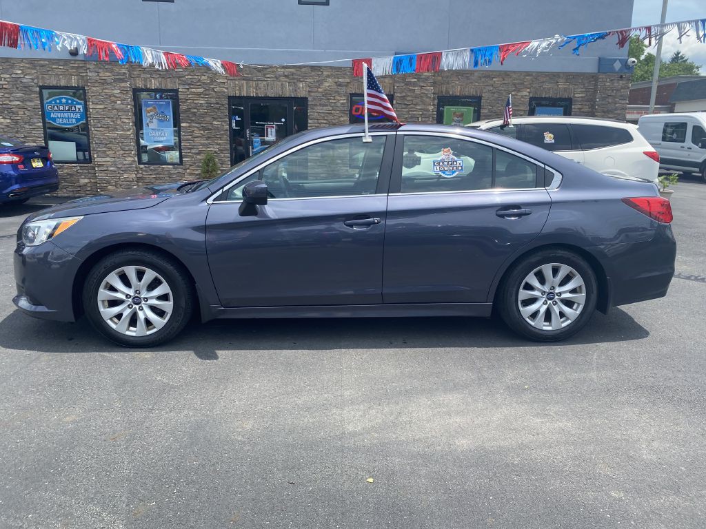2015 Subaru Legacy Image 8