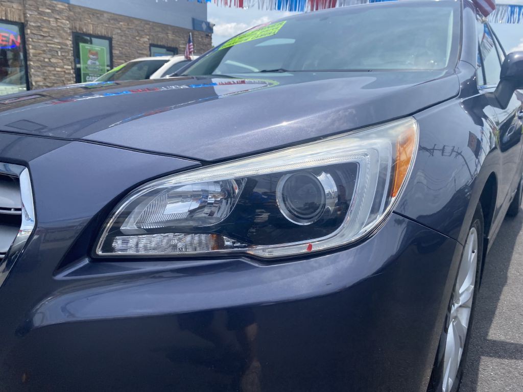 2015 Subaru Legacy Image 24