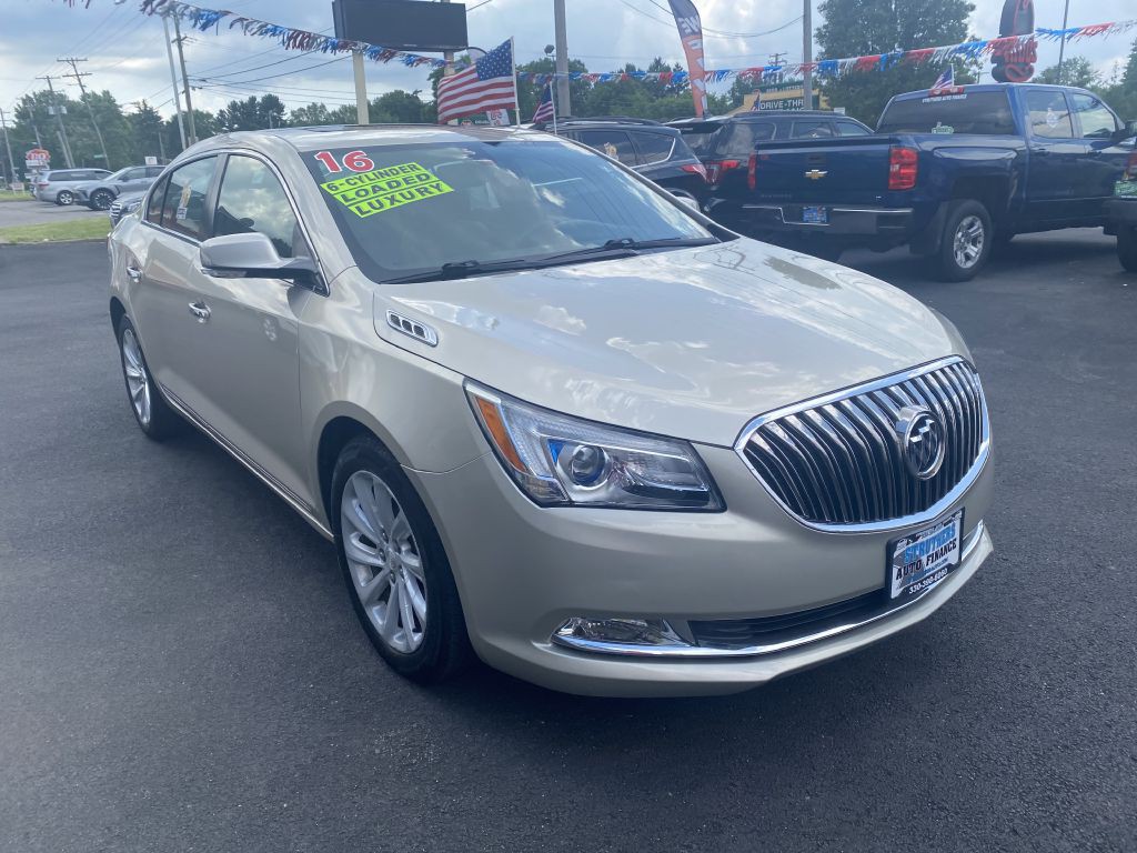 2016 Buick Lacrosse Image 3