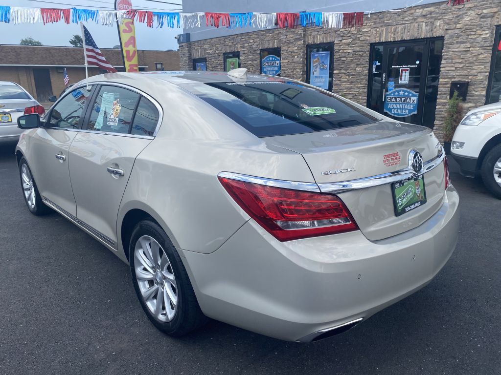 2016 Buick Lacrosse Image 7