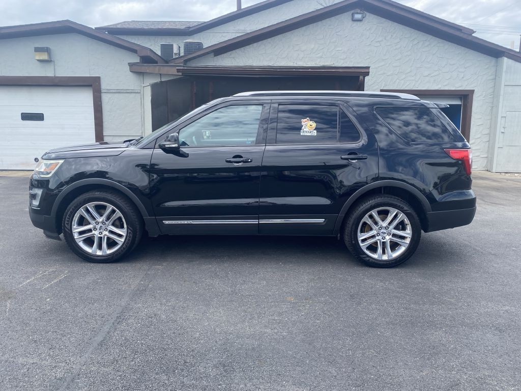 2016 Ford Explorer Image 8