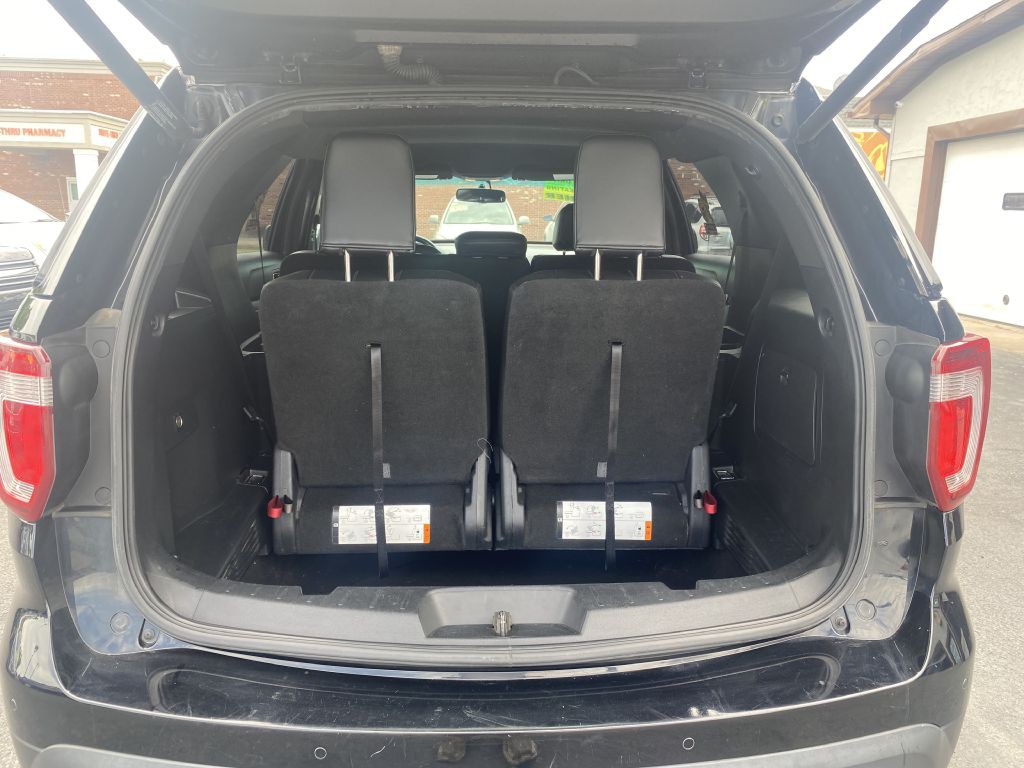 2016 Ford Explorer Image 17