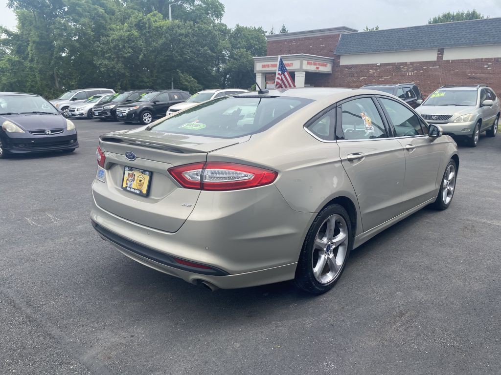 2015 Ford Fusion Image 5