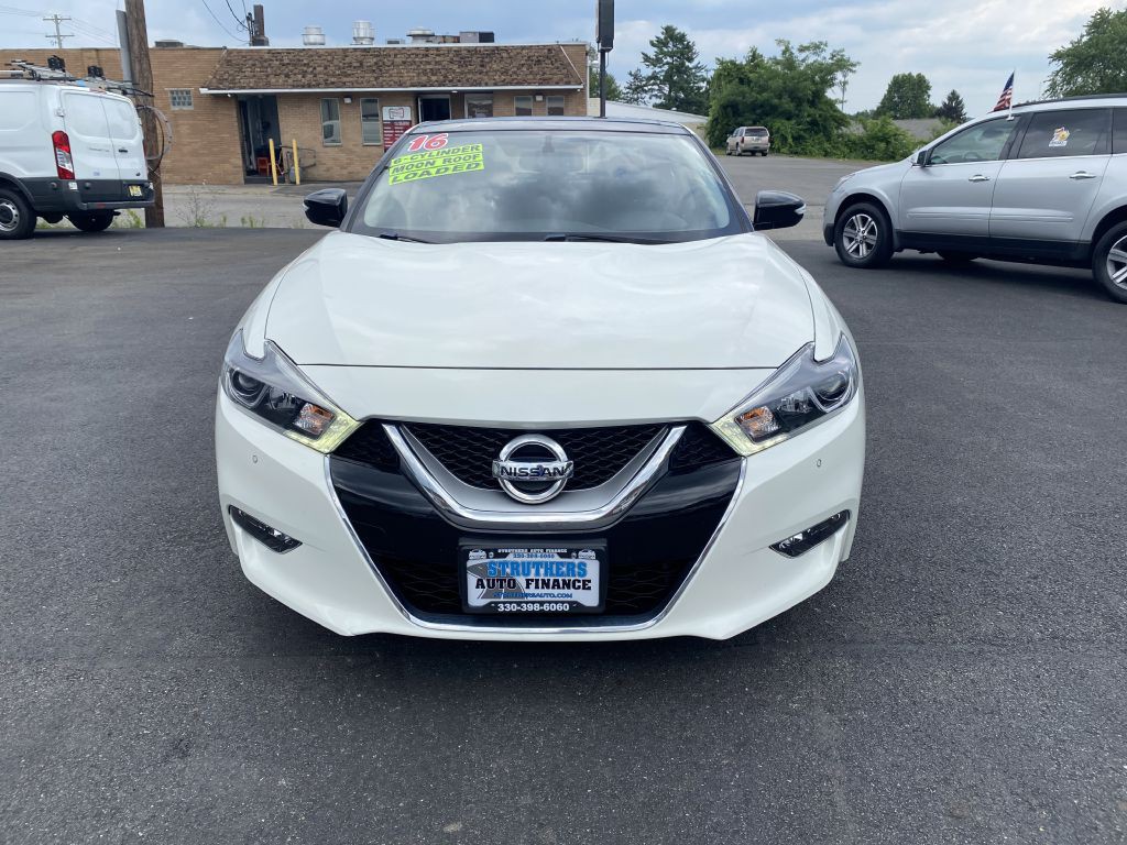 2016 Nissan Maxima Image 2
